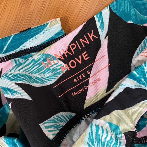 MinkPink Sport Leggings - Picture 3 of 4